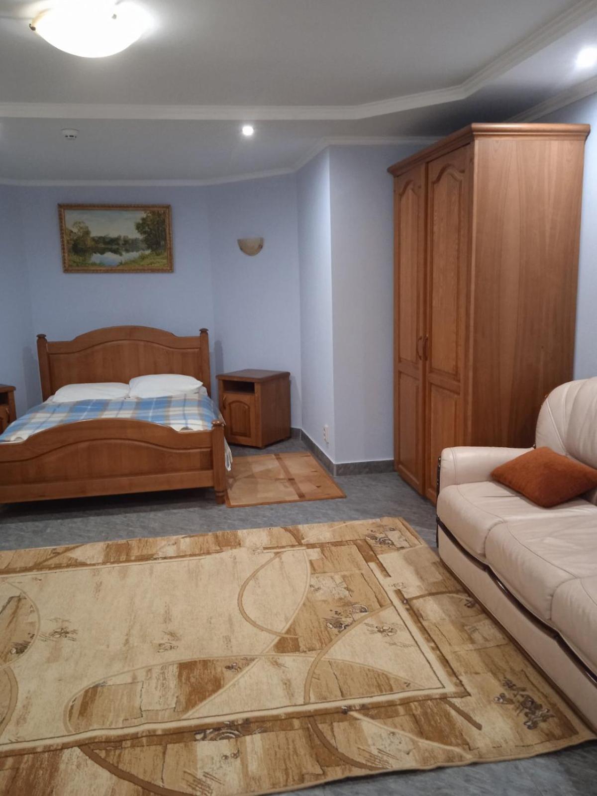 Hotel Red Stone Truskavec' Esterno foto